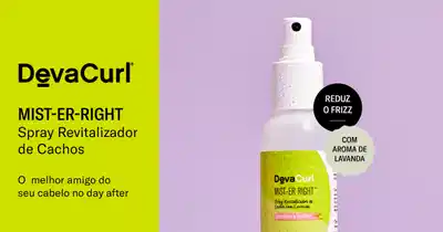 O banner exibe um spray capilar DevaCurl chamado "Mist-er-Right" com aroma de lavanda para revitalizar cachos.