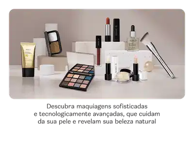 Diversos tipos de itens de maquiagem em cores e formatos diferentes. Elas estão em superfície branca com fundo cinza e há convite os produtos da marca.
