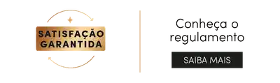 O banner apresenta um selo de "Satisfação Garantida" em um fundo preto, com um botão "Saiba Mais" abaixo. O design é minimalista e elegante, com uma estética moderna e sofisticada.