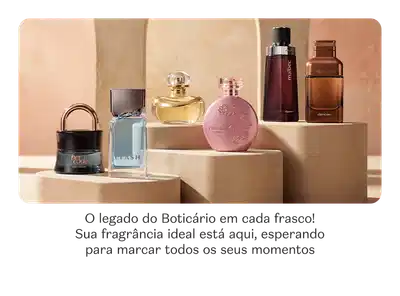 Vários itens de perfumaria feminina em um retângulo rosa com cantos arredondados e texto falando sobre o legado da marca.