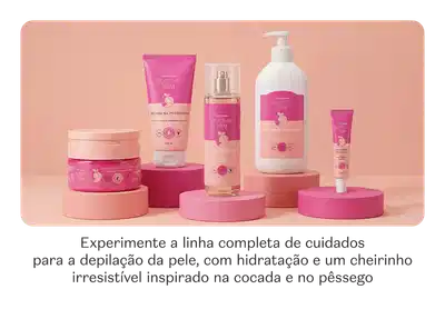 Linha completa de produtos da marca Cuide-se Bem Doçura na Pessegura em tons de branco e rosa com fundo também rosa.