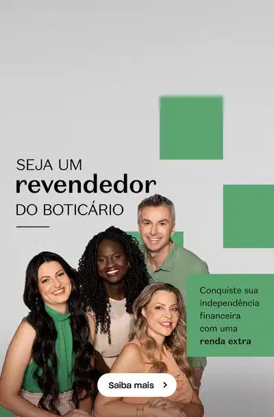 Grupo de quatro pessoas sorrindo com elementos geométricos verdes ao fundo.