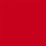 A imagem mostra um batom tipo bala, vermelho, com a tampa ao lado. A embalagem é preta e prata com o logo da marca em preto.