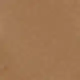Embalagem com tampa cor-de-rosa claro, com inscrição de nome. Parte superior com tom da base e detalhes brancos na parte inferior, com pequenas estrelas decorativas ao redor. A embalagem tem um design minimalista e delicado.