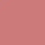 A imagem mostra o produto Blush Me da marca Océane. É uma embalagem quadrada de cor roxa que está semiaberta mostrando a cor do blush em um tom rosa com leve brilho perolado. A parte interna da embalagem é de cor pêssego claro,