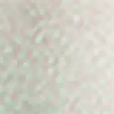 Amostra em formato circular, com uma textura brilhante e cremosa em tons de pérola branca.