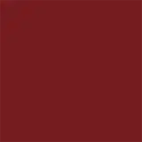Gloss labial de Mari Maria, com cor vermelho-vinho.
