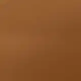 Tubo preto de base líquida Iconic Matte da marca Vult, com acabamento natural e tecnologia Pro-Finish, promovendo longa duração e cobertura média sem transferência.