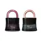 Dois vidros pretos em formato de cadeado contendo 50ml cada um, sendo um com arco e letras douradas da marca Her Code e outro com arco e letras rosa metalizado da marca Her Code Touch.