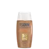 Frasco de protetor solar ISDIN FotoProtector Fusion Water Magic Color Escura, com FPS 50 e proteção diária, em embalagem de 50ml com rótulo destacando as características do produto.