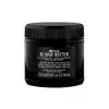 Pote preto de 250 ml da linha Davines Oi Hair Butter, um produto para tratamento capilar com rótulo destacando seus benefícios de beleza absoluta para todos os tipos de cabelo.