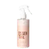 Frasco de spray branco e rosa com rótulo "ESSENTIAL" em letras grandes, contendo fluido reparador capilar da marca Braé.