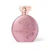 Frasco de perfume Floratta Rose Bouquet, com design floral em relevo na embalagem rosa metálica. Apresenta tampa decorativa em formato de flor.