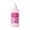 Frasco branco com bomba dosadora e rótulo nas cores rosa e lilás com cerejas ilustradas contendo 400ml de loção hidratante corporal Cuide-se Bem Cereja Livre.