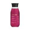Sabonete líquido perfumado Nativa SPA ameixa, com óleo de quinoa. Frasco plástico transparente de 250 ml com tampa preta. Líquido de cor rosa intenso. . Símbolos indicando que é vegano, não testado em animais e possui certificação orgânica.