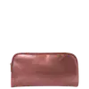 Nécessaire Siàge em material sintético rosa metalizado, com fechamento em zíper lateral. Apresenta logo da marca em relevo no centro frontal. Design retangular com acabamento brilhante e bordas arredondadas.