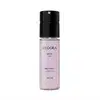 Frasco de item de perfumaria com tom arroxeado. Texto "EUDORA Velvet Soul" visível no rótulo. Embalagem cilíndrica com tampa preta. Escrito: Body Spray Desodorante!. Produto de 100 ml.