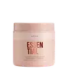 Máscara capilar Essential da marca Braé. Embalagem plástica rígida na cor rosa claro. Rótulo na parte frontal com o nome do produto "Essential" em letras vermelhas grandes.