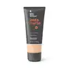 Frasco preto com visor mostrando a cor do produto, letras na cor rosa e branca e detalhes brancos contendo base líquida Instamatte Quem Disse, Berenice? na cor 110Q em tom bege claro.