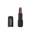 Batom de cor marrom com fundo rosad em embalagem preta com logotipo da marca Quem Disse, Berenice? em destaque. O batom está aberto, exibindo a bala na cor do produto.