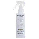 Frasco branco com gatilho de spray da marca Acquaflora, contendo o produto "Pis Sol Mar Cina" - um fluido protetor com filtro solar e água de coco, com 120ml de volume.