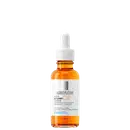 Frasco de vidro âmbar com conta-gotas branco contendo soro de vitamina C12 da marca La Roche-Posay, um produto cosmético antioxidante e iluminador.