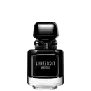 A imagem mostra o frasco do perfume L'Interdit Absolu. É um frasco de vidro preto reluzente, como uma joia, quadrado angulado com detalhes em prata na parte inferior e superior. A tampa do frasco é preta e retangular angulada.