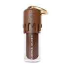 Gloss labial de Mari Maria, com cor amarronzada.