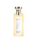 Frasco de perfume Bvlgari Eau Parfumée Thé Impérial, com design elegante em tons claros e rótulo branco com nome da marca. Embalagem com tampa metálica dourada, apresentando uma fragrância sofisticada da linha Bvlgari.