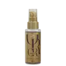 Frasco de óleo para cabelos da linha Oil Reflections da Wella Professionals, com embalagem dourada e prata, contendo 100 ml do produto.