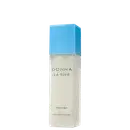 Frasco de perfume da marca La Rive, com embalagem azul e branca, contendo o texto "DONNA LA RIVE" e "woman" em destaque. O produto é apresentado em um formato retangular simples e elegante.