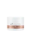 Frasco branco da linha Wella Fusion, contendo máscara de reparação intensa com 150 ml. O rótulo apresenta o nome da linha e a indicação "Mask" em letras pretas.