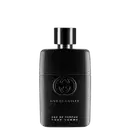 A imagem mostra um frasco do perfume Gucci Guilty pour Homme, brilhante com detalhe cromado na tampa. Tem um design cilíndrico com o famoso logo duplo G da Gucci gravado em preto na parte da frente, além do nome da marca, concentração e nome do perfume.