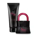 Imagem de uma bisnaga preta e texto rosa metalizado com loção corporal Her Code Clímax e vidro preto em formato de cadeado com detalhe também rosa metalizado de Eau de Parfum da mesma marca.