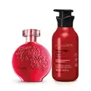 Imagem de dois produtos O Boticário, sendo um vidro vermelho com floral em relevo e borrifador dourado de desodorante colônia Floratta Red e um frasco vermelho com tampa preta e letras pretas e brancas de loção hidratante corporal Nativa SPA Morango Ruby.