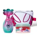 Kit da marca Sophie Marvel Spider-Gwen, incluindo frasco de colônia infantil nas cores rosa e azul, pote de creme em embalagem nas cores vermelha, rosa e azul e nécessaire com detalhes em vermelho, azul e branco, simulando uma máscara do Spider Gwen.