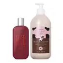 Frasco vermelho de desodorante colônia Egeo Choc High e um frasco branco com bomba doseadora com rótulo "Cuide-se Bem Deleite Chocolatudo", com rótulo com ilustração de vaca e texto em preto.