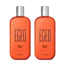 Imagem de dois vidros de desodorante colônia Egeo Spicy Vibe, em embalagem laranja com cantos arredondados, tampa prateada e rótulo em letras pretas. Cada recipiente traz 90ml da fragrância.