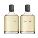 Imagem de dois vidros de desodorante colônia Styletto com embalagem transparente, líquido bege e tampa preta metálica. Cada recipiente traz 100ml de produto.