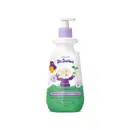 Imagem de um frasco branco com tampa dosadora roxa e rótulo em verde com ilustração do personagem da marca Dr. Botica, contendo 400ml de creme de pentear infantil para cabelos crespos.