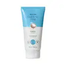 Bisnaga azul e branca com coco ilustrado contendo 150ml de creme esfoliante corporal Cuide-se Bem Feira Coco.
