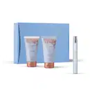 Imagem do Mini Kit Floratta Blue com duas bisnagas azuis e douradas, sendo uma de gel de banho corporal e uma de creme hidratante corporal, além de um vidro cilíndrico de 10ml de desodorante colônia e uma caixa presenteável azul com detalhes dourados.
