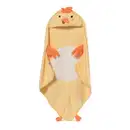 A imagem mostra uma toalha de banho infantil da linha Boti Baby amarela com circulo branco no meio e capuz. Possui detalhes em laranja e, no capuz, um rosto de pintinho estampado.