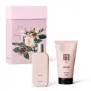 Caixa rosa com flores e frasco de perfume Egeo Choc, acompanhado de tubo de sabonete líquido Egeo Choc de 150ml. Embalagem e produtos com design elegante e sofisticado.