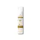 Protetor solar antioxidante Antiox-C Protect FPS 90, embalagem branca com detalhes dourados, contém informações sobre a proteção solar e propriedades antioxidantes.
