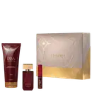 Kit Diva Esplendida Eudora contém loção hidratante 200ml em frasco vermelho, perfume em frasco quadrado vermelho com tampa dourada e gloss labial cherry. Embalagem luxuosa bege e dourada.