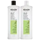 Kit com shampoo e condicionador Volume Thinning Sistema 2, da marca Nioxin.