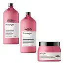 A imagem mostra 3 produtos da linha Pro Longer da L'Oréal Professionnel. Um shampoo em uma embalagem plástica rosa de 1,5L. Outro é um condicionador em uma embalagem semelhante de 1,5L. O terceiro é uma máscara capilar em um pote rosa de 250g.