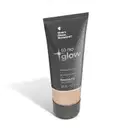 O produto apresentado é uma base líquida da marca Tô no Glow, com embalagem em tubo plástico de cor cinza escura. O rótulo exibe o nome da marca e o texto "Radiância natural, leveza e conforto" em letras brancas.