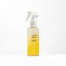 Frasco de spray branco com rótulo amarelo contendo "Autobronzeador Bifásico" da marca Skelt, com a descrição "Bronzeado Médio" em destaque.